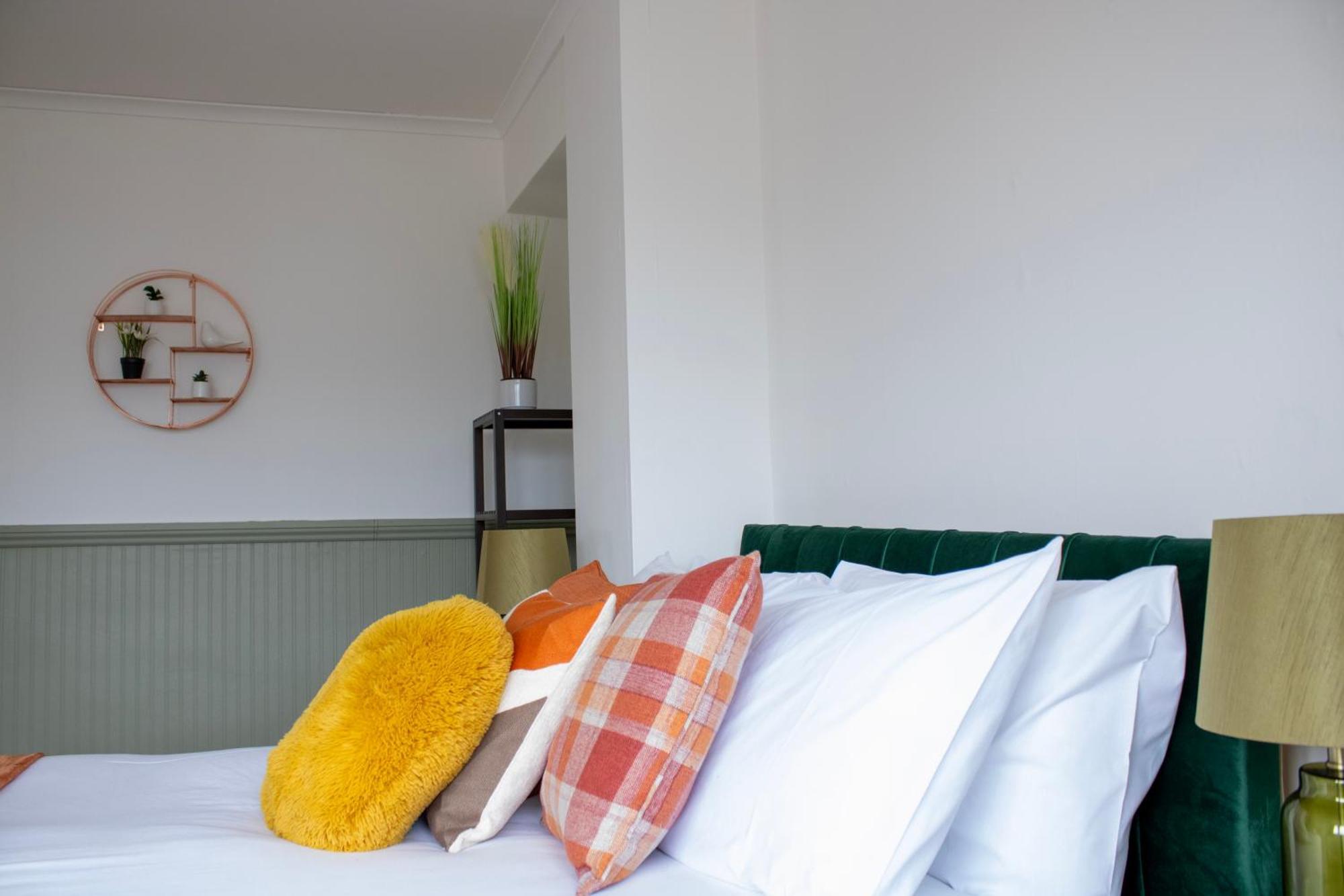 ברמינגהאם Harvard House, Stylish 3 Bedroom House In Solihull 5 Mins To The Nec, Bhx ,Jlr With Free Parking מראה חיצוני תמונה